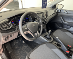 Polo Manual Interior