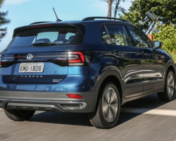 T-cross Assinatura traseira